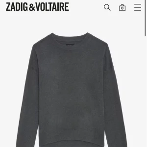 Zadig tröja - Grön kashmir tröja från Zadig i jättebra skick med stjärnor på armarna