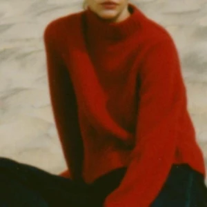 Kashmir tröja - Så skön tröja i Kashmir i röd med orangea toner. SJUKT snyggt att styla med snygga jeans och smycken😮‍💨🫶