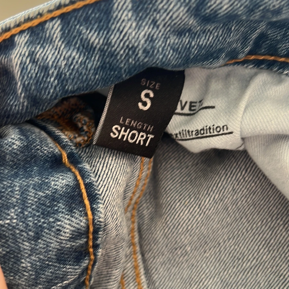 Blå bootcut jeans från Lager 157 - 3