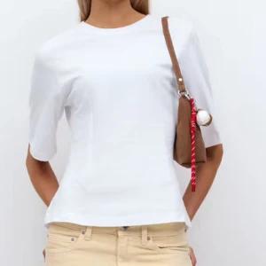 Figursydd t-shirt - Enbart testad men tog av lappen så kan inte lämna tillbaka! Så så fin men inte riktigt min stil💓 storlek xs 