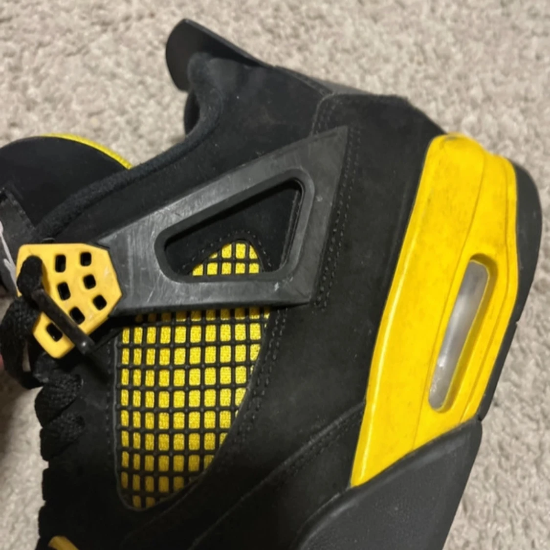 Nike Air Jordan 4 Retro 'Thunder' - 3