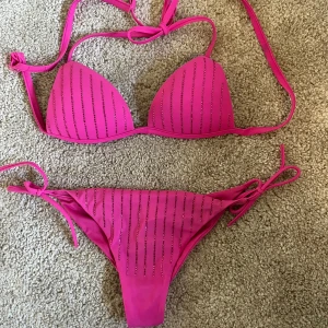Rosa calzedonia bikini - Super snygg rosa cazadonia bikini