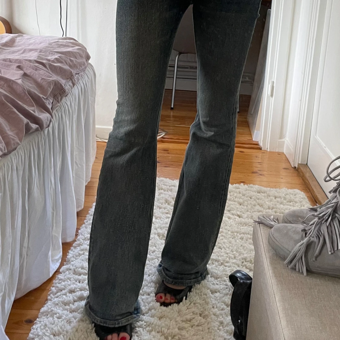 Mörkblå bootcut jeans - 2