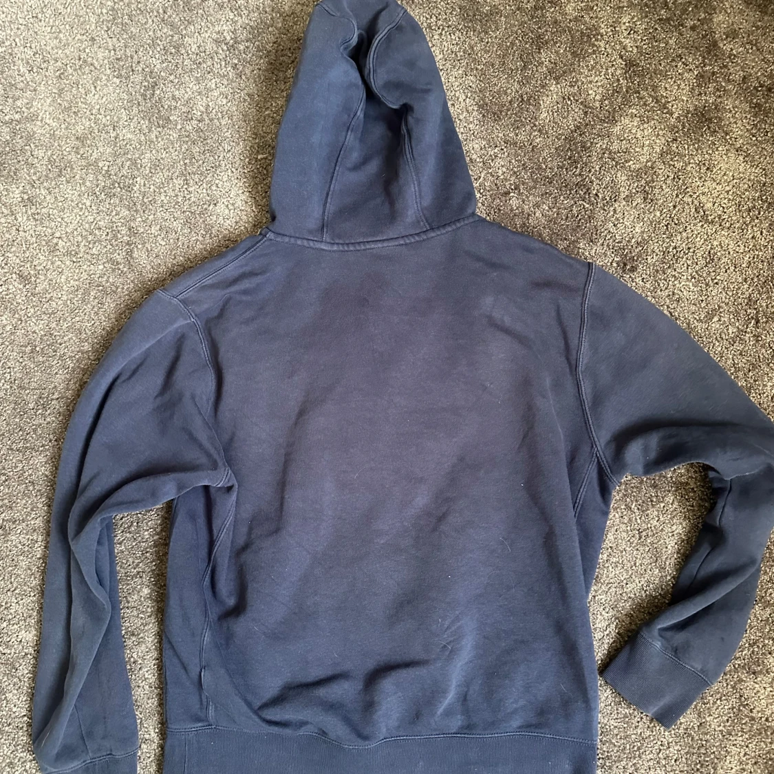 Mörkblå hoodie från Nike - 1