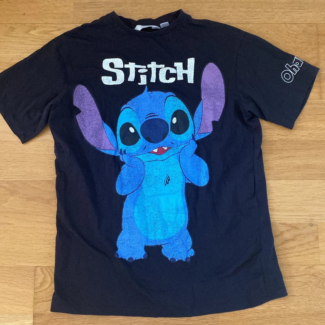 Svart oversized Stitch t-shirt från H&M 