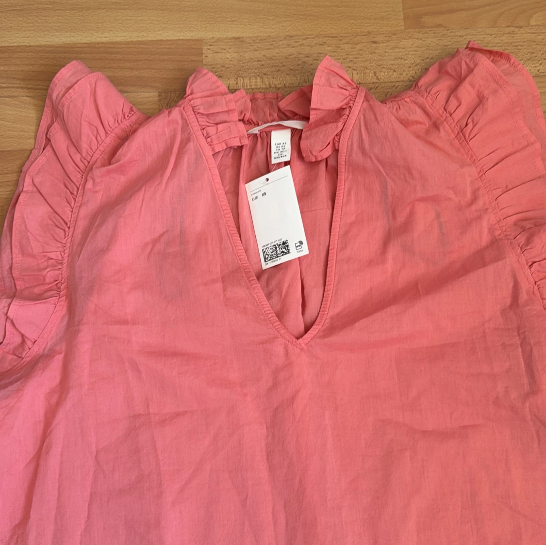 Rosa blus med volangärm från Zara - 2