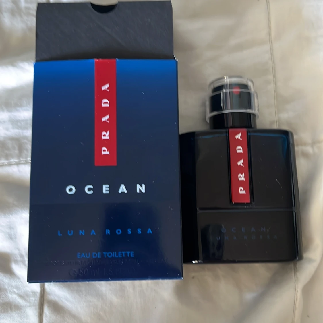 Prada blue ocean Luna Rosa 