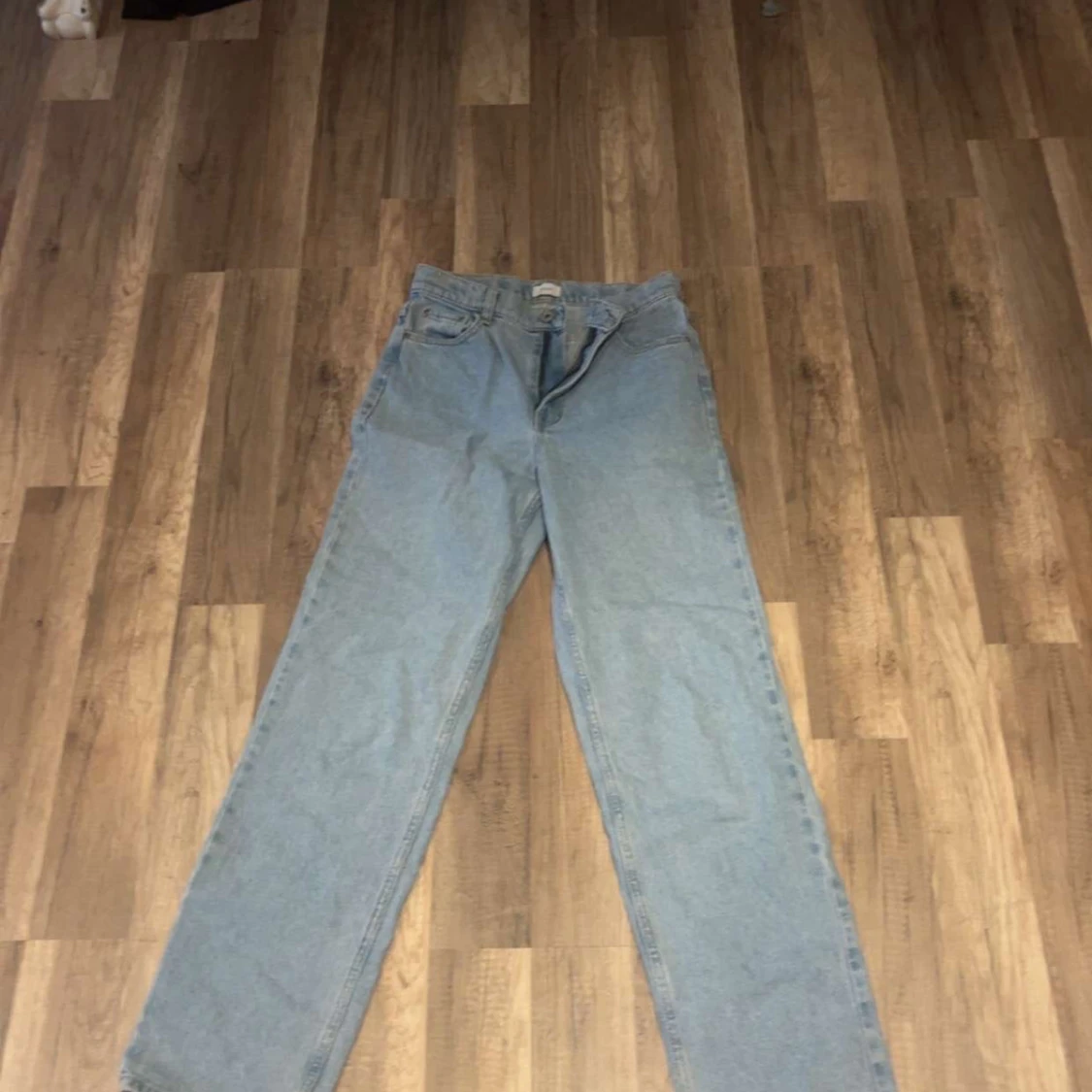 Ljusblå raka jeans från Grunt