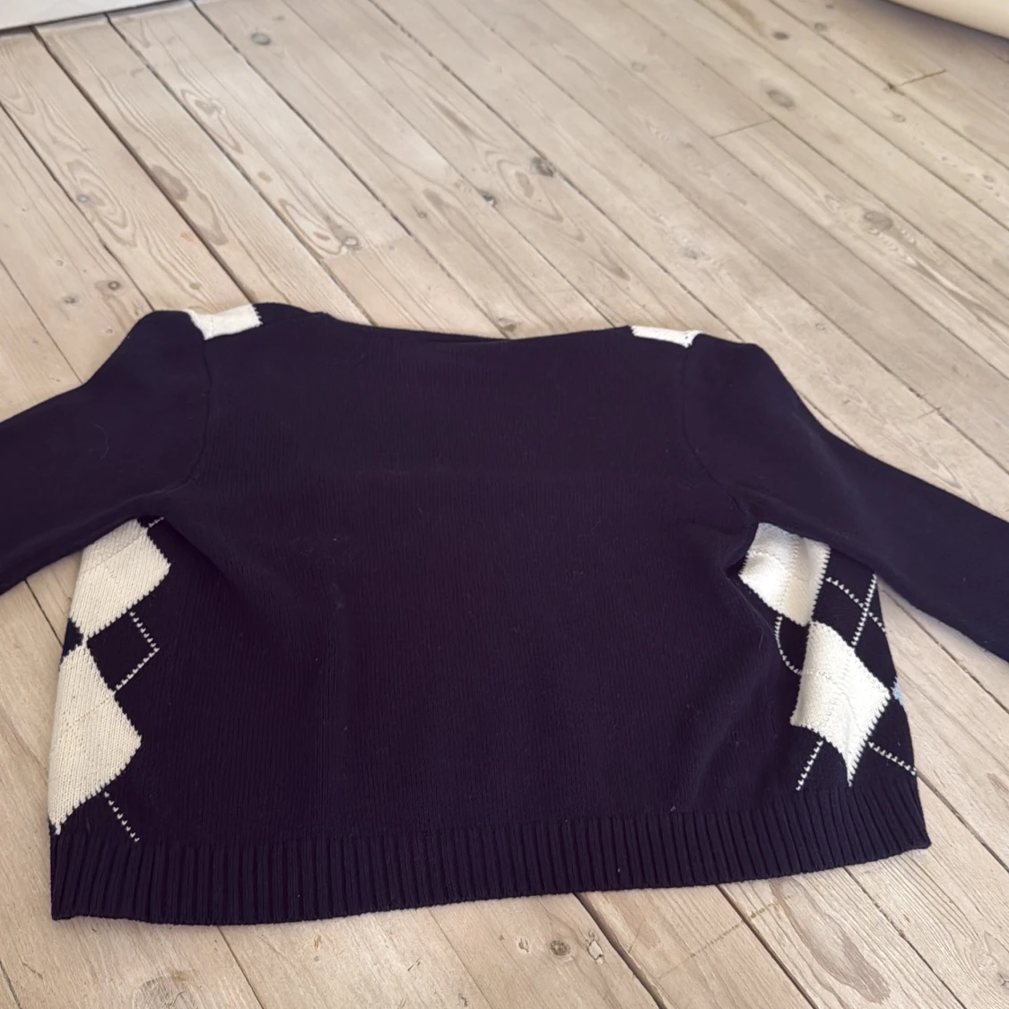 Argyle kofta från Brandy Melville - 3