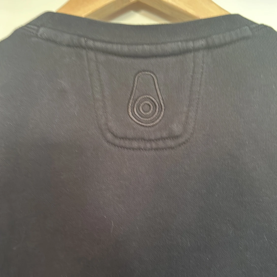 Svart Sail Racing sweatshirt/den ser röd ut och de är bara min kamera som är dålig !!!! - 2