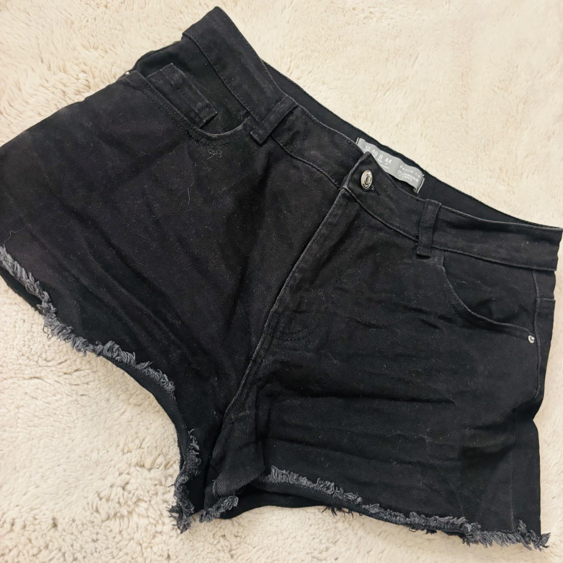 Svarta jeansshorts från Primark - 1