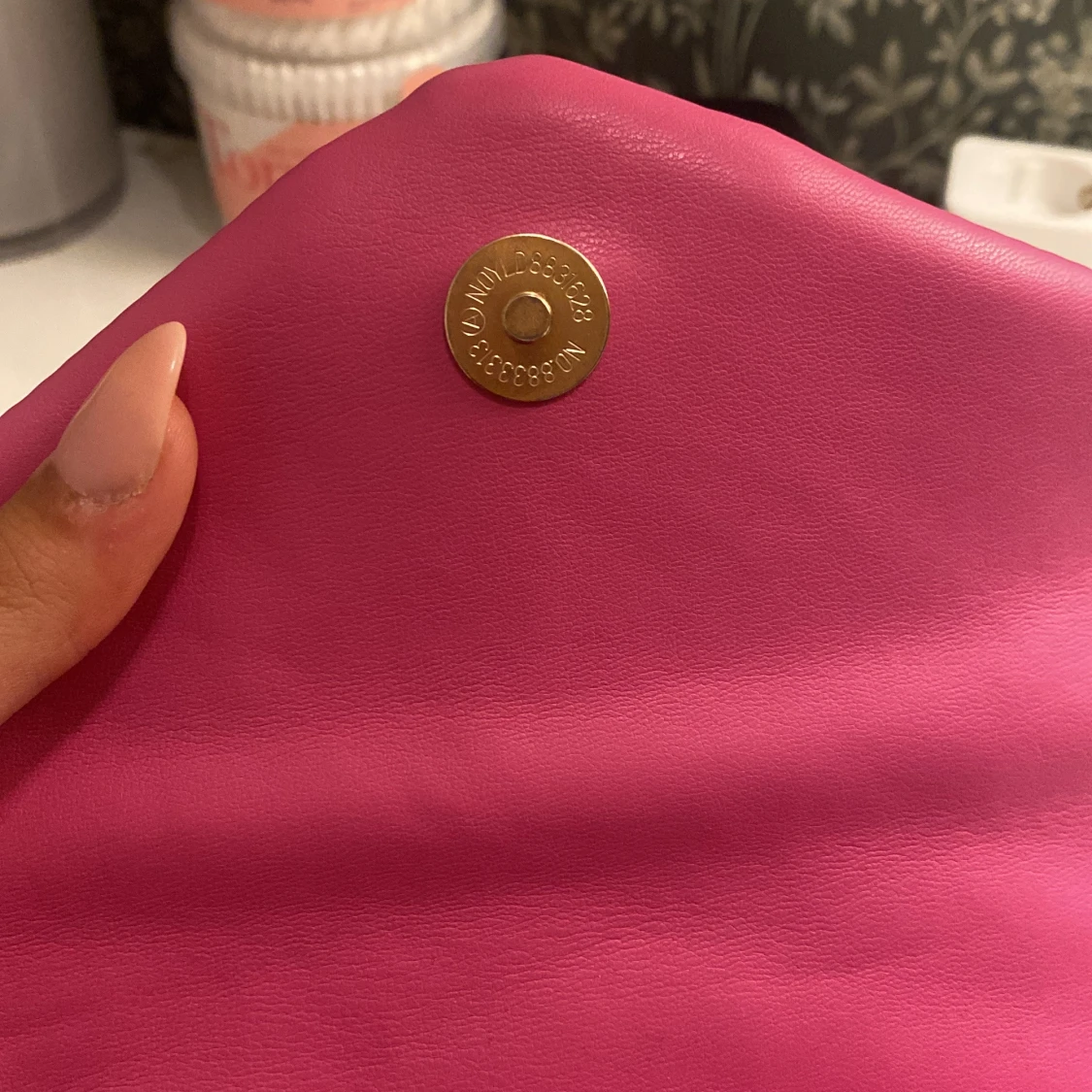 Quiltad rosa axel väska från Ullared - 3