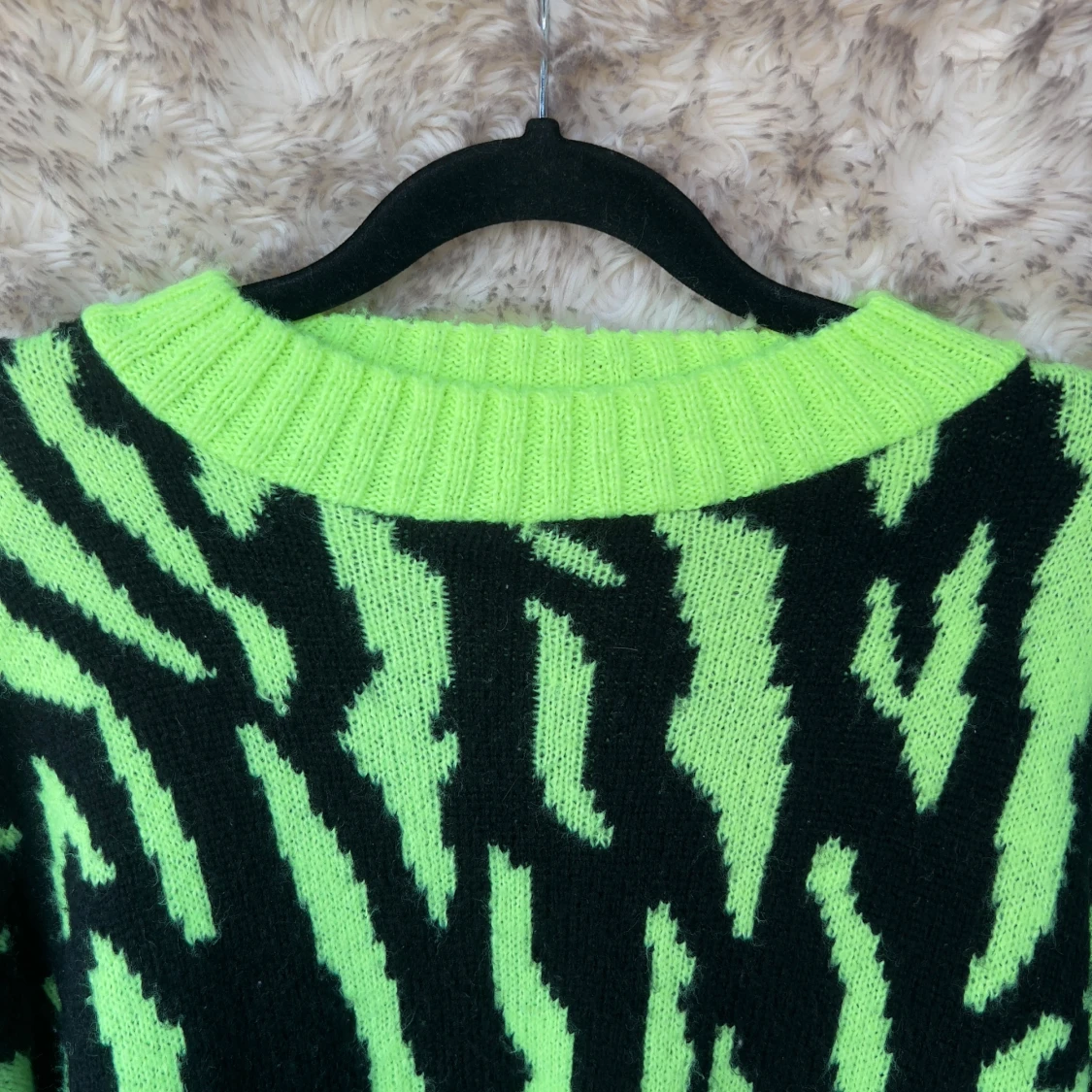 Neongrön zebra stickad tröja Madlady - 2