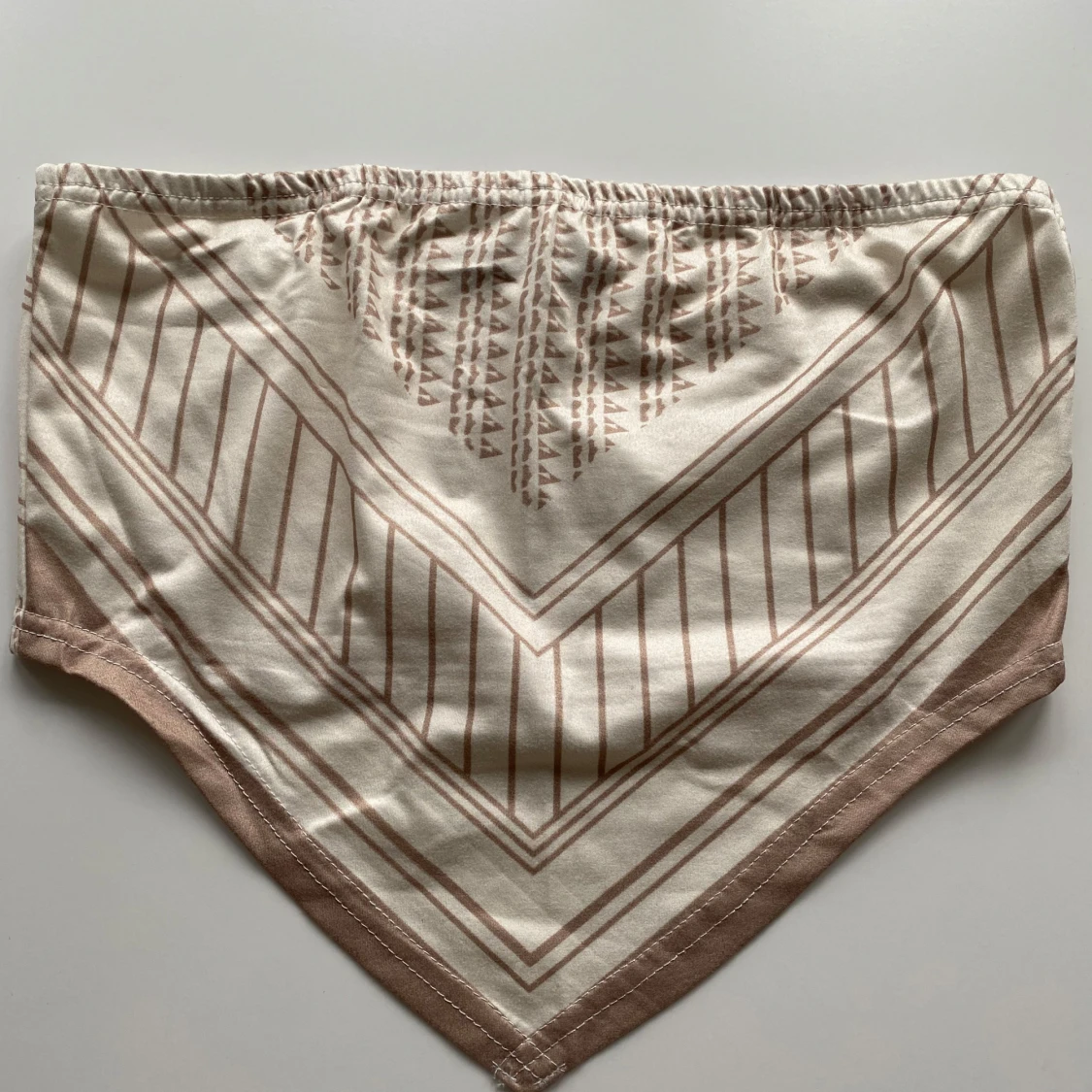 Beige mönstrad topp från SHEIN - 3