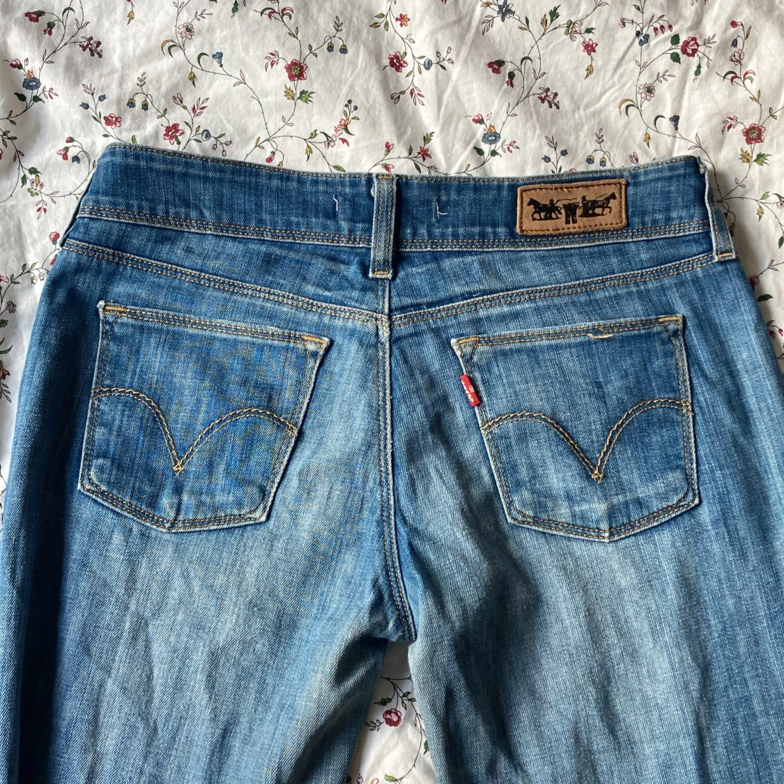 Levis 479 bootcut jeans blå