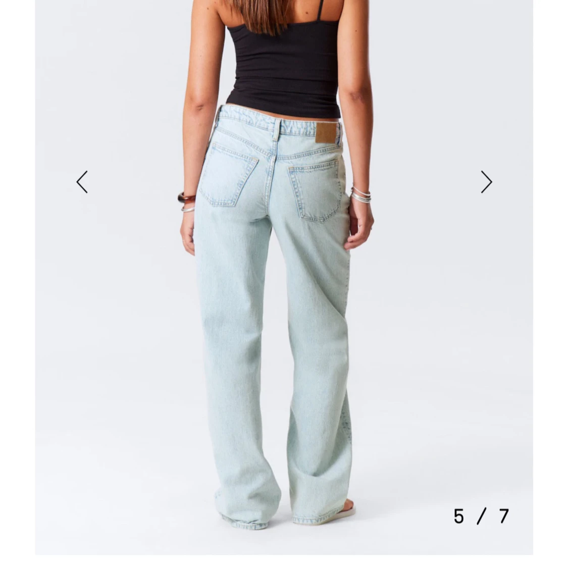 Ljusblåa raka jeans - 1