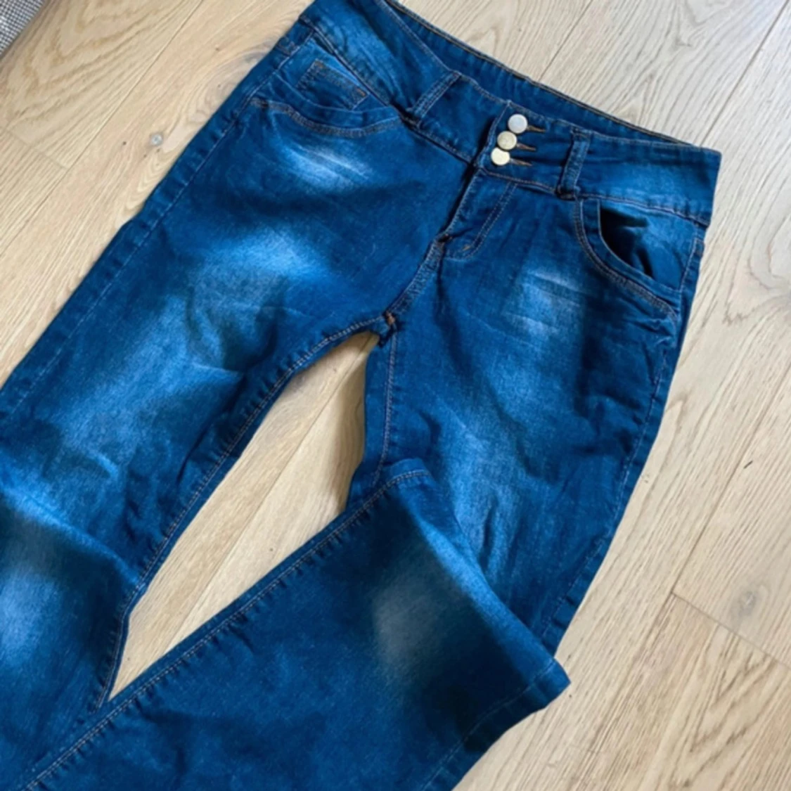 Lågmidjade jeans  - 1