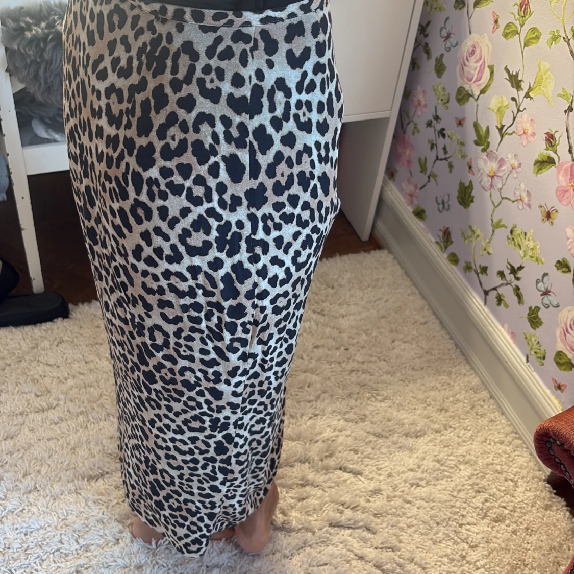 Leopardmönstrad långkjol med slits - 1