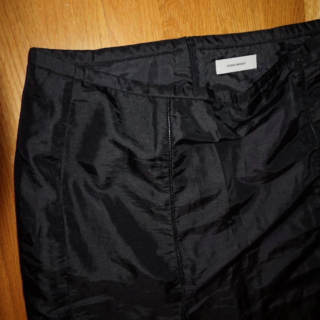 Svart långkjol från Vero Moda - 1