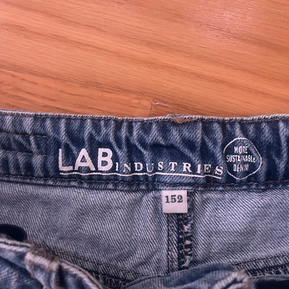 Blå jeansshorts från LAB Industries - 2