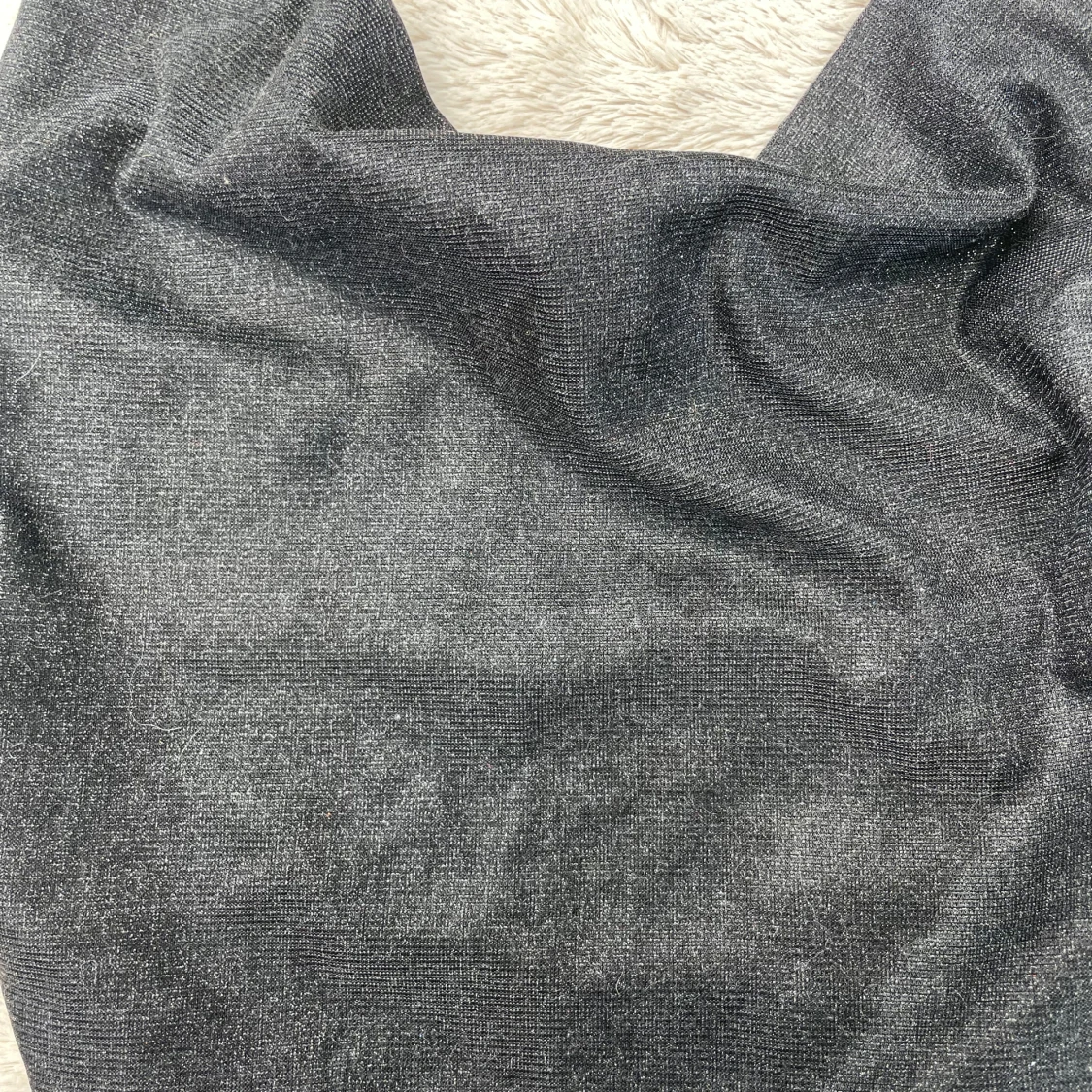 Svart glittrig snörad topp - 3