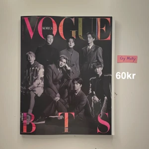 Vogue magazine BTS - Ligger även uppe i en BTS grupp på facebook därav Gy Molly lappen. Kan betalas med Swish, då skickar jag med postnord. Dm vid frågor😊