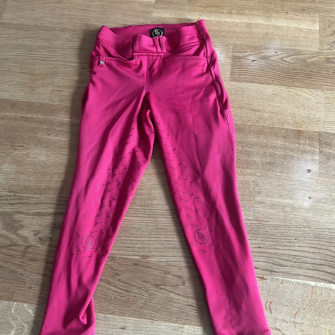 Rosa ridleggings från BR, stl 140