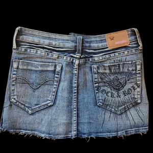 jeanskjol - använd typ 2ggr, skriv för mått o fler bilder💗