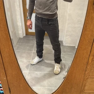 Replay jeans  - Ett par snygga jeans från Replay i storlek W30 L34 i modellen Anbbas 
