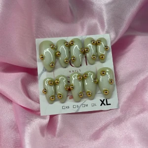 Sage(XL);Medium Almond - XL: 17 mm, 13 mm, 14 mm, 12 mm, 11 mm 