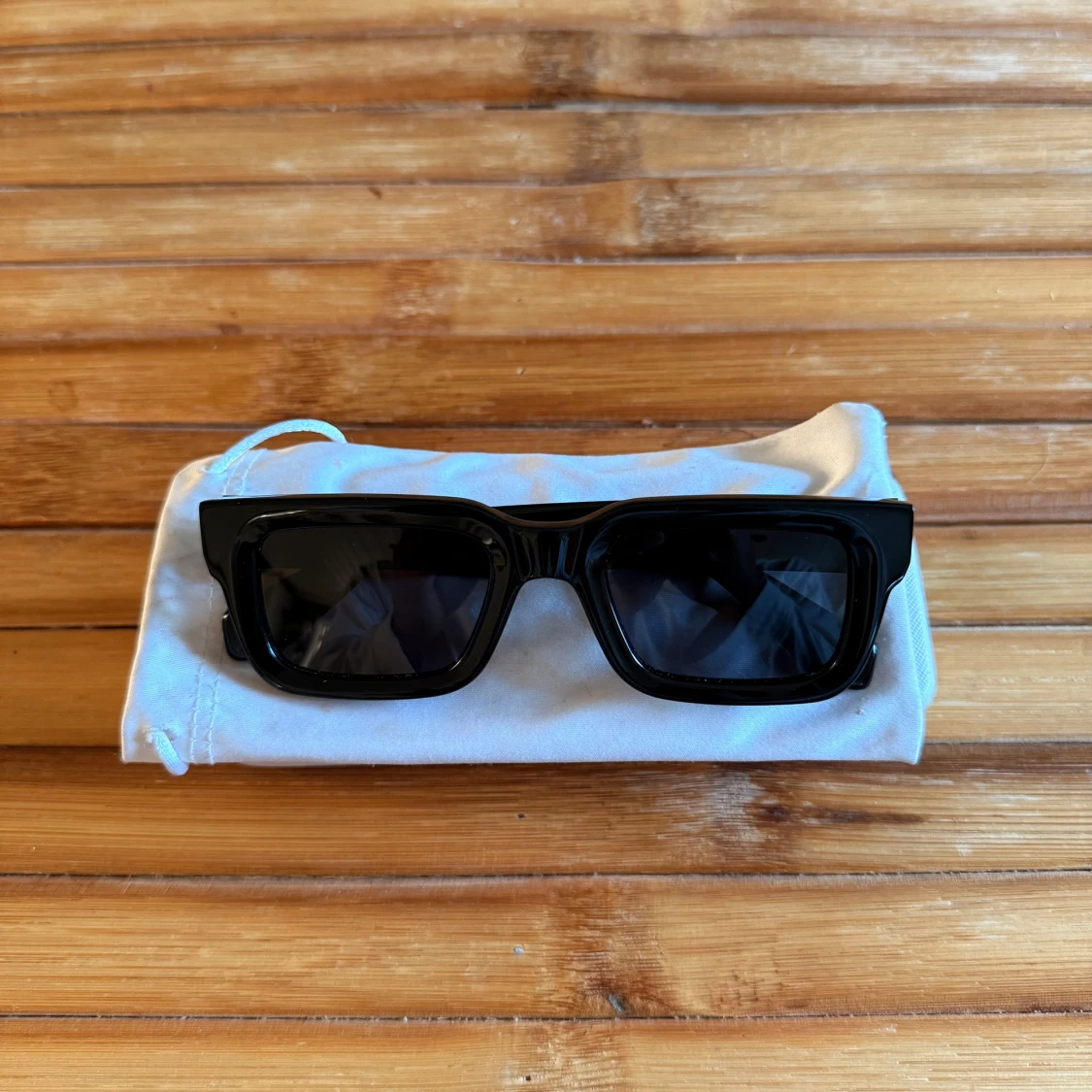 CHIMI solglasögon 05 Black Polariserade