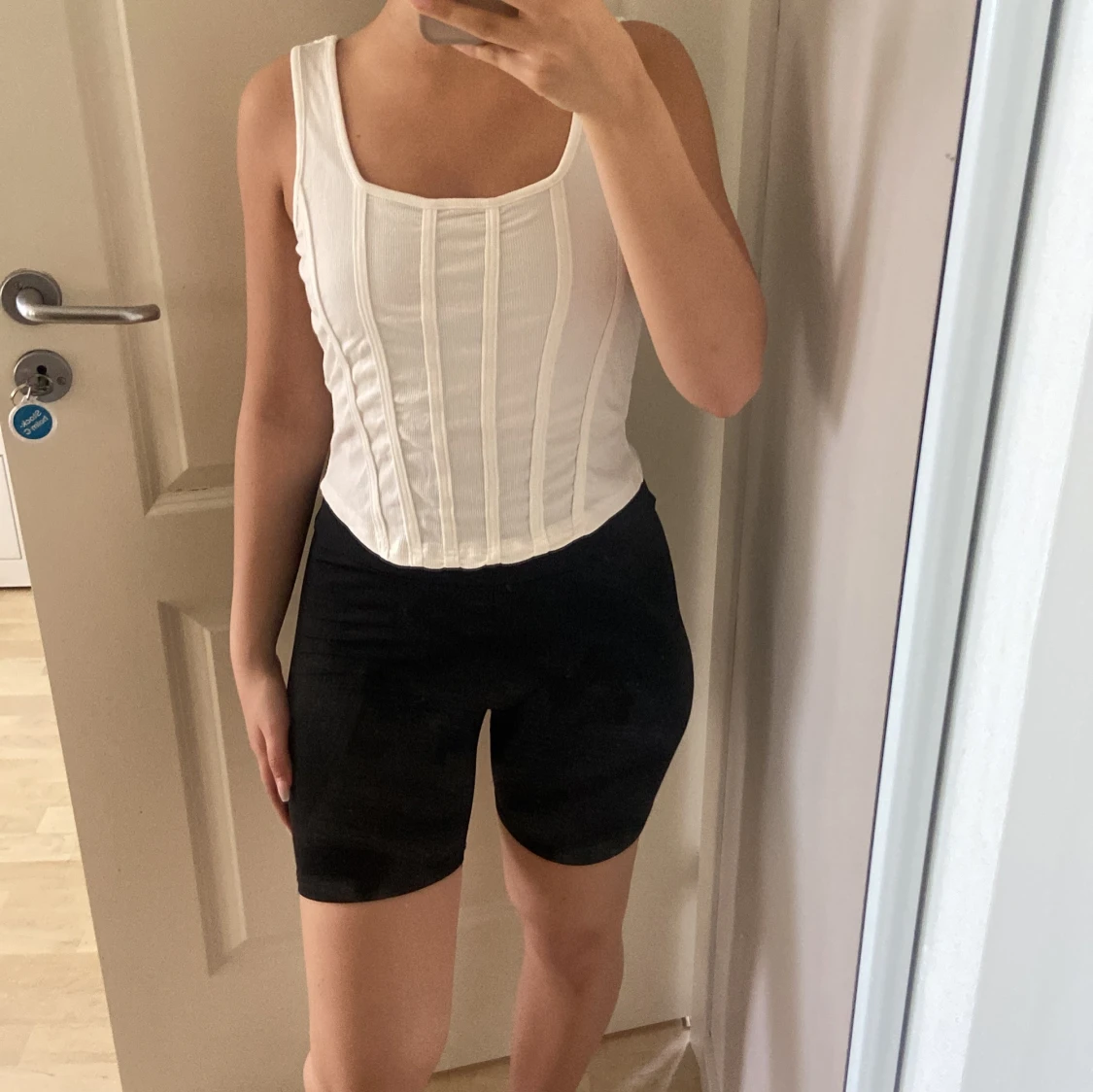 Vit korsett-topp från Dazy XL