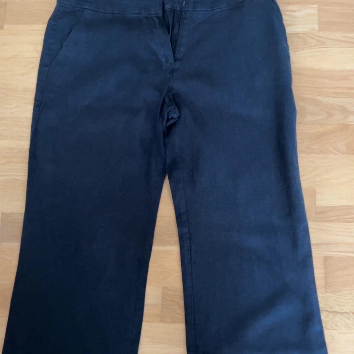 Mörkblå raka linnebyxor  - 1