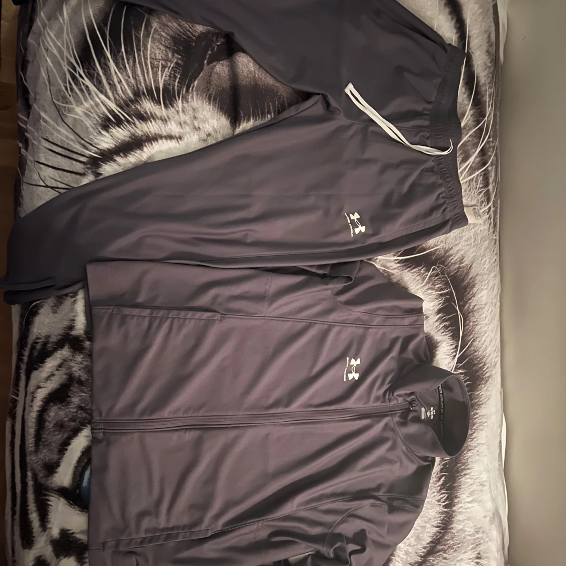 Svart träningsset från Under Armour - 2