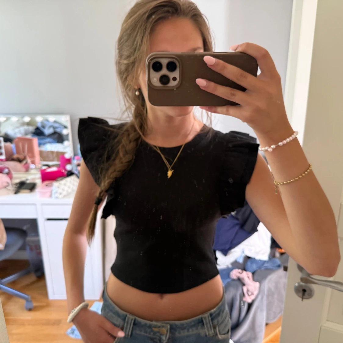 Svart croppad topp med volangärm Zara - 1