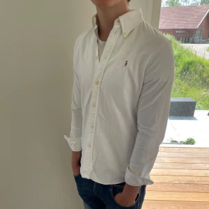 Polo Ralph lauren skjorta  - Säljer nu denna Polo Ralph lauren skjorta, skriv för fler bilder/frågor🙌🏼