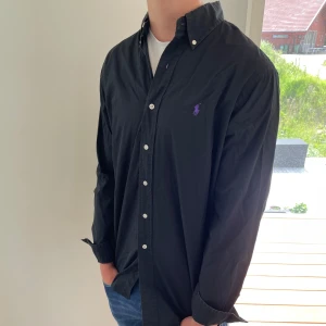 Polo Ralph lauren skjorta  - Säljer nu denna Polo Ralph lauren skjorta, skriv för fler bilder/frågor🙌🏼