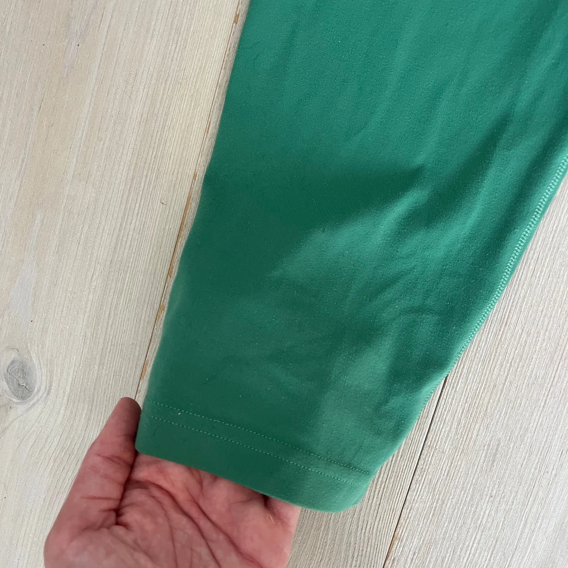 Gröna höga leggings med scrunch från gymshark - 1