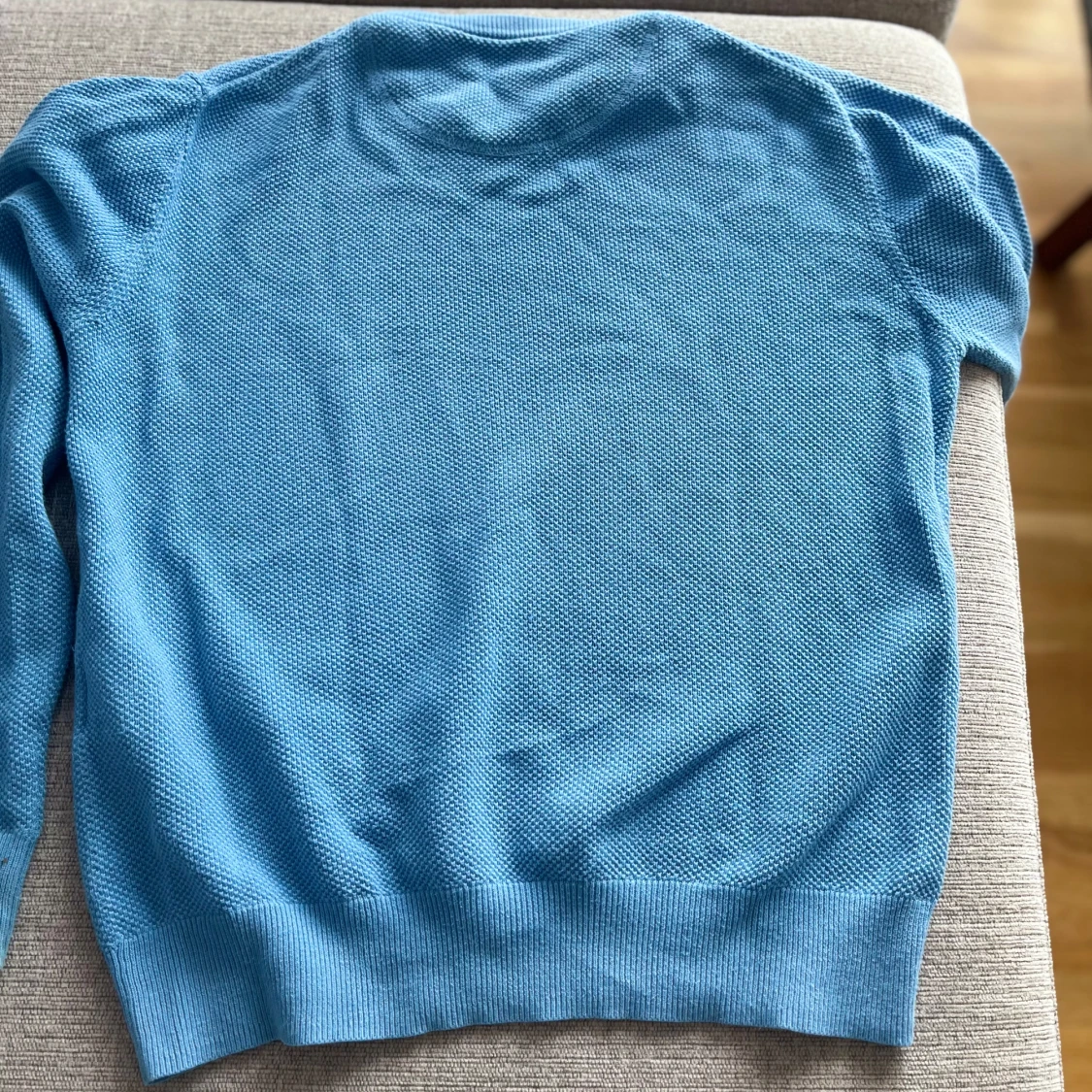 Blå stickad tröja från GANT