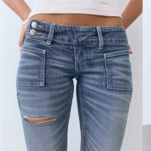 Snygga jeans  - Helt utsålda! Aldrig använda med lapp kvar❣️REGULAR LÄNGD!