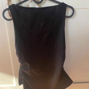 Svart tröja från cider - Svart knyt tröja från cider storlek xs