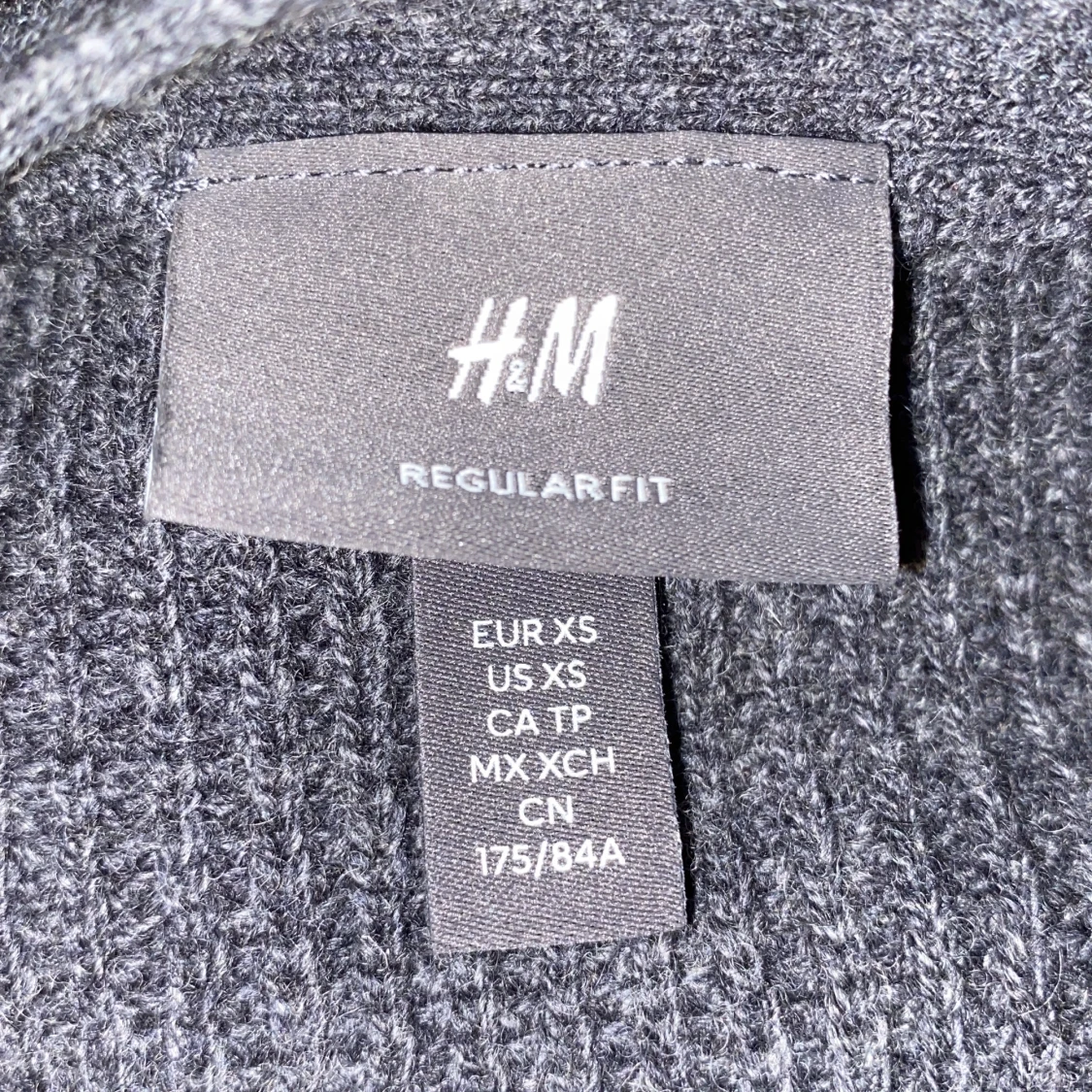 Grå kofta i ull - 3