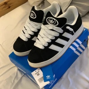 Adidas Originals Campus - Mycket bra använda Campus skor. Storlek: Eu 45