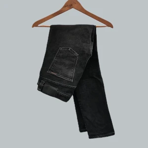 Nudie ”32/32” - Säljer nu dessa feta Nudie Jeans i modellen ”Lean Dean” som är en slim-fit passform. Jeansen är i bra, men använt skick - Nypris: 1600 kr - Storlek 32/32 - Hör av er vid minsta lilla fråga eller fundering :)