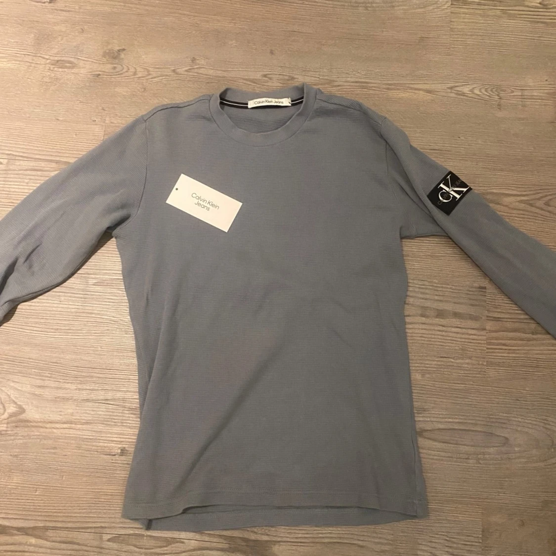 Grå långärmad tröja från Calvin Klein