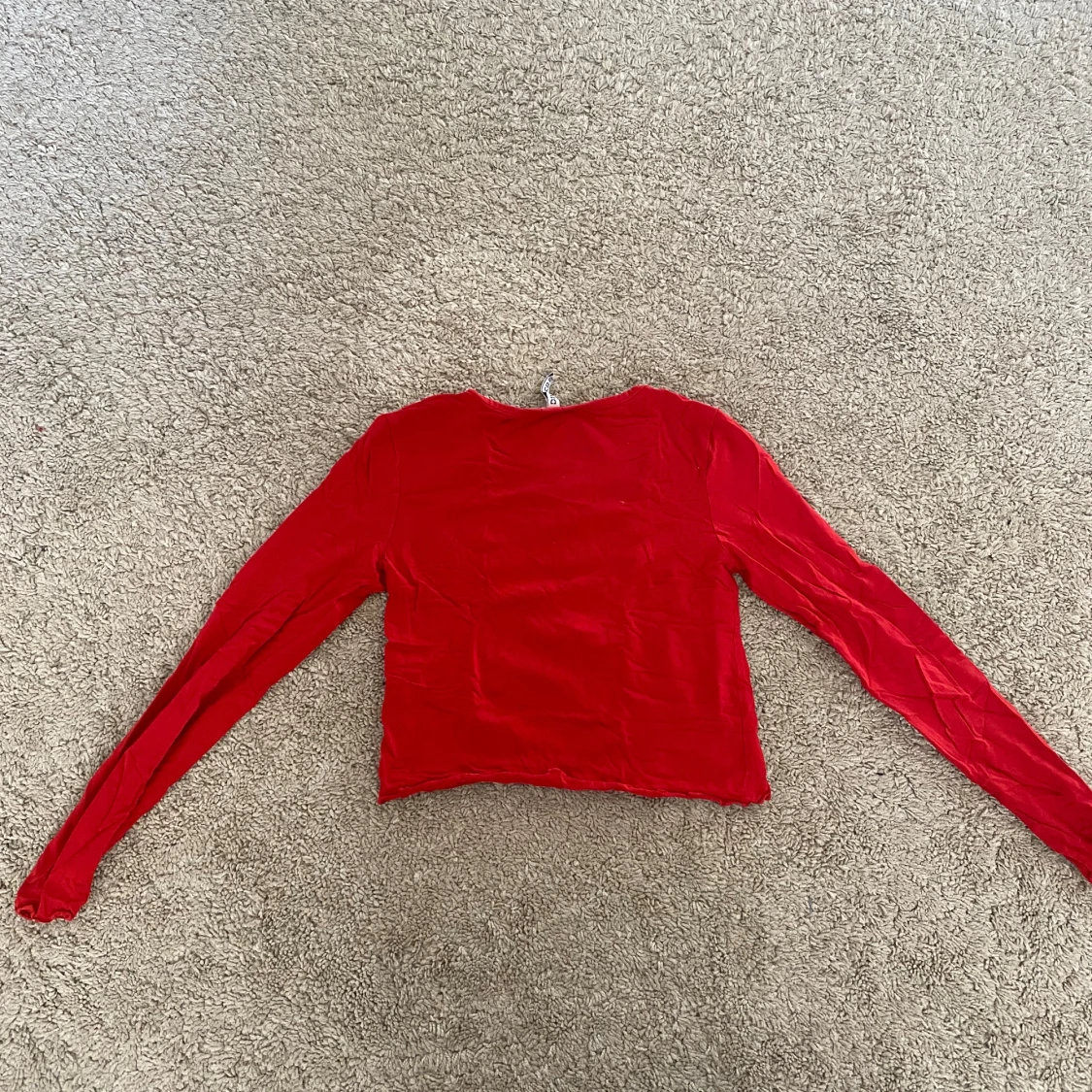 Röd croppad topp från Divided - 2
