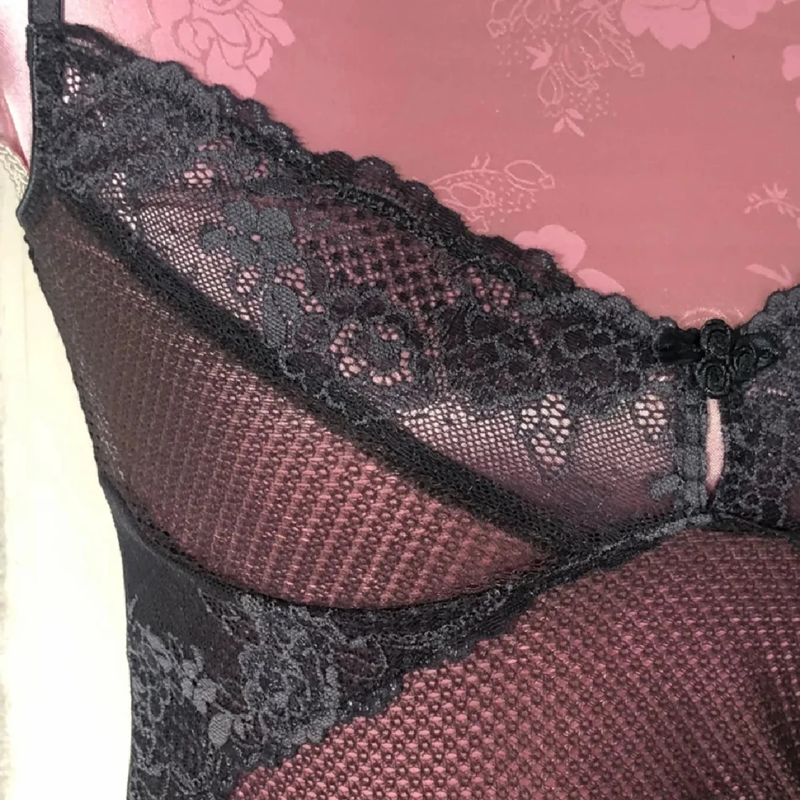 Grå  spetslinne - 1