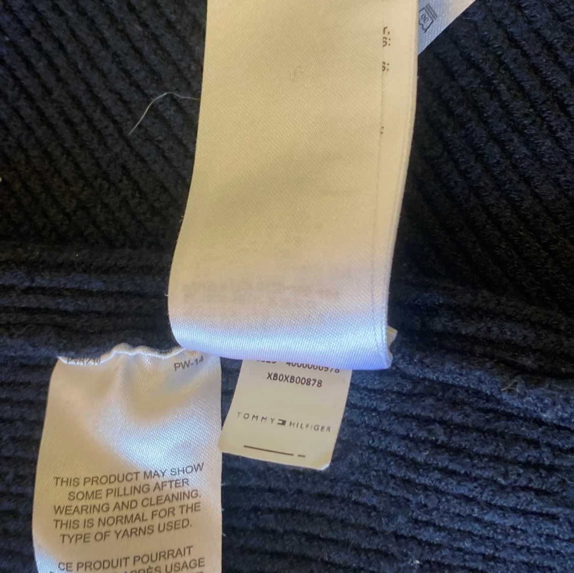 Mörkblå tröja från Tommy Hilfiger - 4