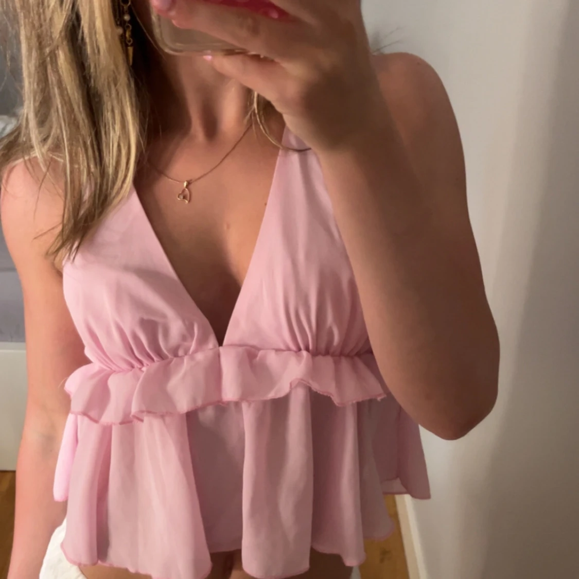 Ljusrosa volang topp