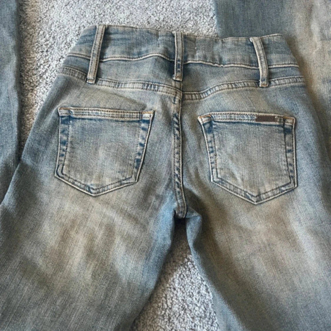 BDG Lågmidjade Bootcut Jeans - 2